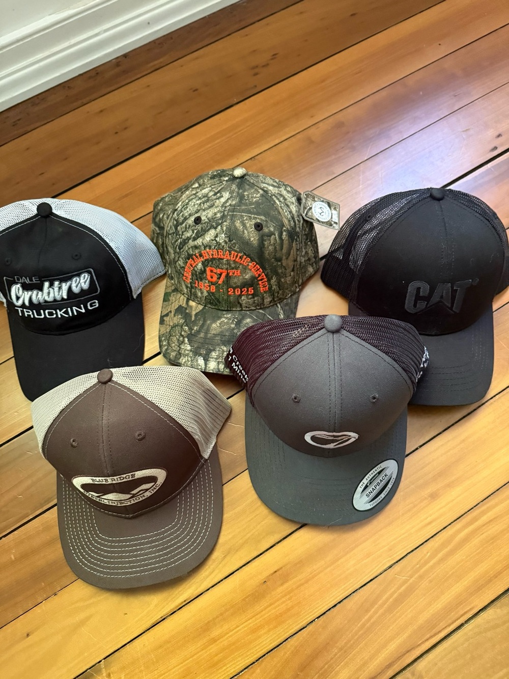 Lot of NWT Men’s Workwear Trucker and Ballcaps